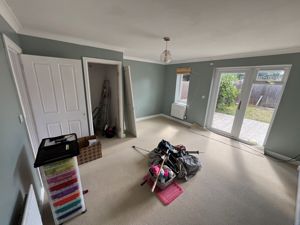 Photo 8- click for photo gallery